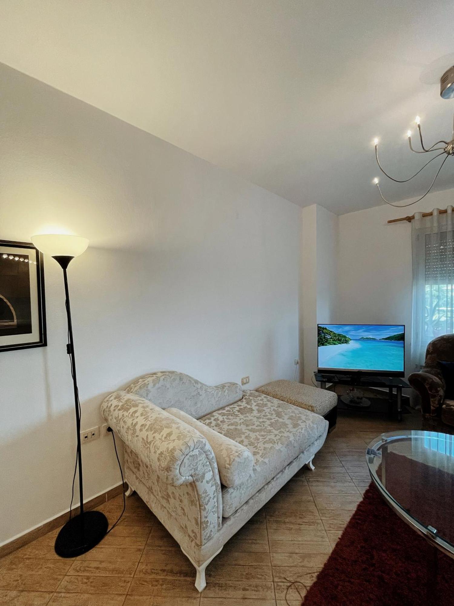 Lovely Apartment טיראנה מראה חיצוני תמונה