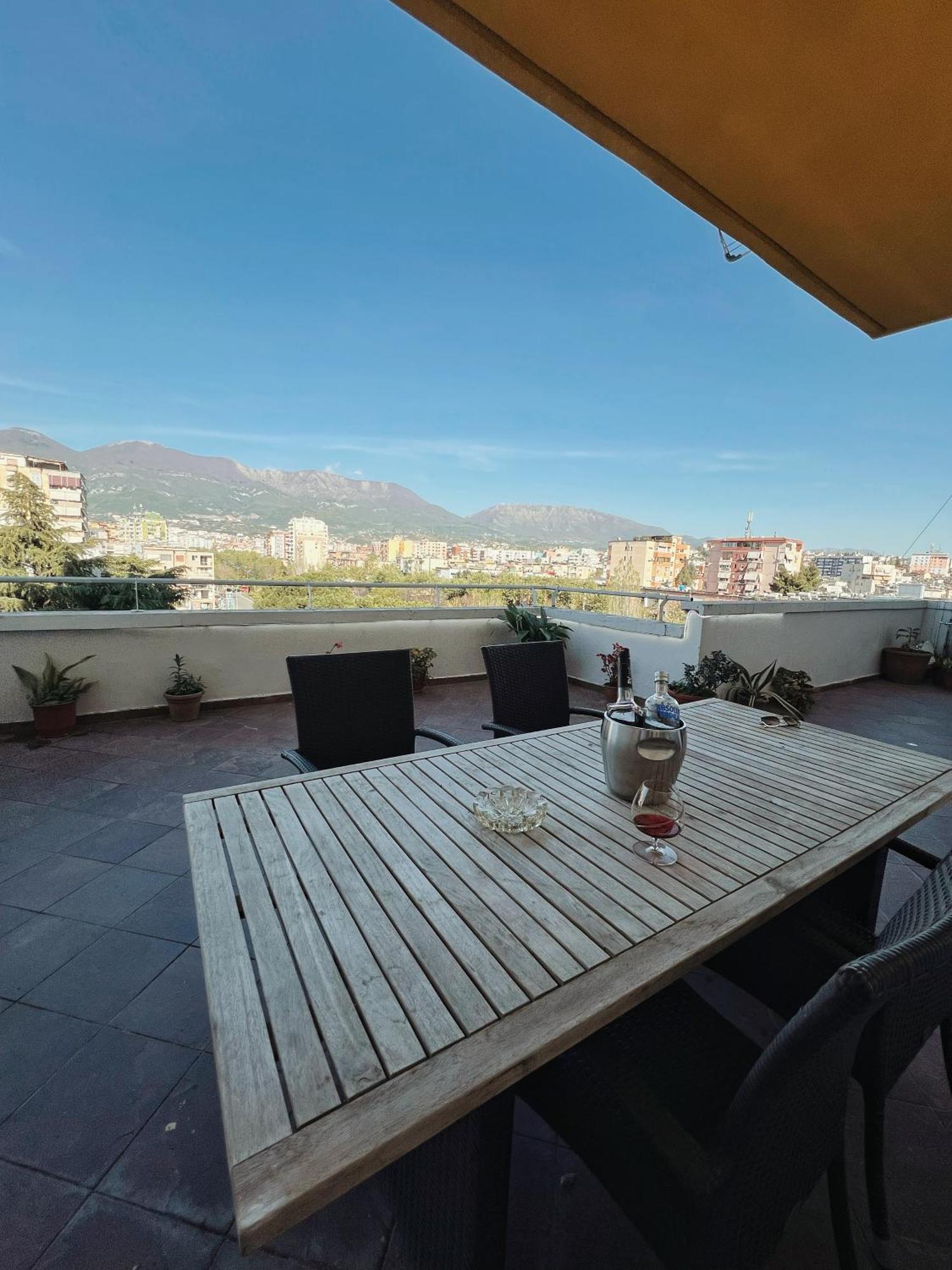 Lovely Apartment טיראנה מראה חיצוני תמונה